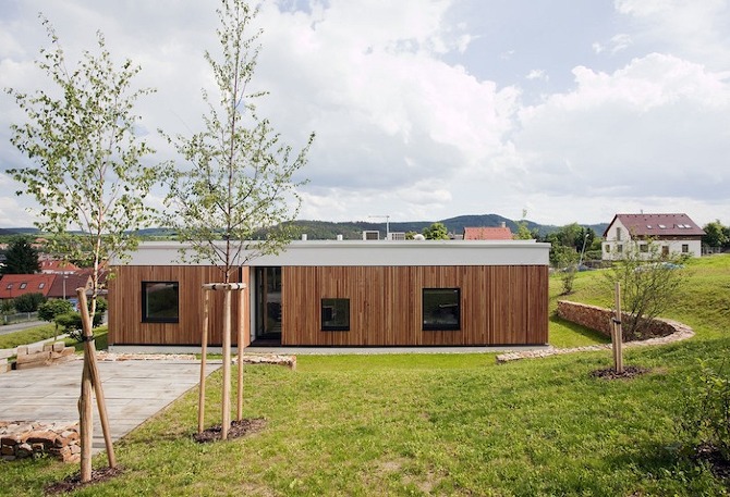 03 Family house in Králuv Dvur by OV A on thisispaper.com